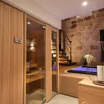 & Via Veneto アパート モノーポリ