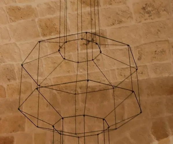 & Via Veneto 莫诺波利